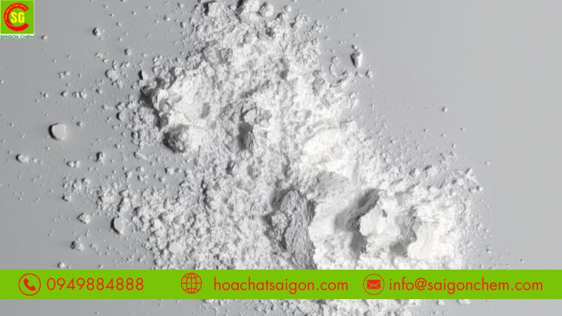 Bột tẩy rong rêu có độc không