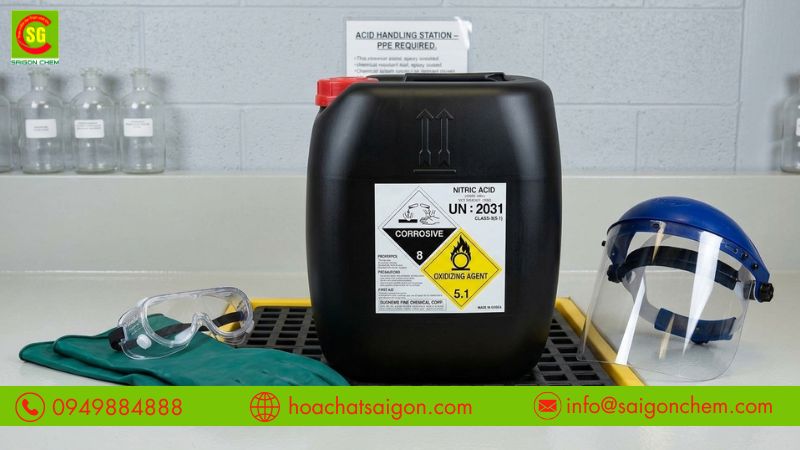 Hướng dẫn an to&agrave;n khi sử dụng acid nitric HNO3