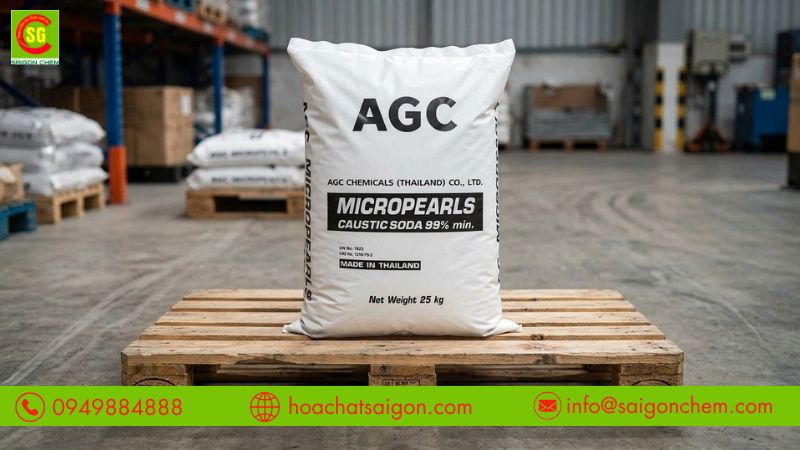 X&uacute;t NaOH gi&uacute;p l&agrave;m sạch v&agrave; điều chỉnh pH